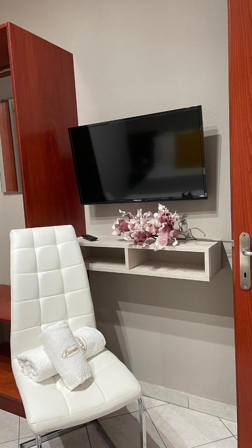 Premium Suites Офриніо Екстер'єр фото